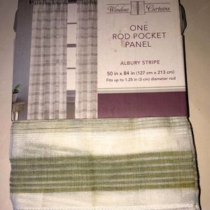 Window curtain 🧚🏾‍♂️5/$15 any  bundle of 4+ exp 11/23/23